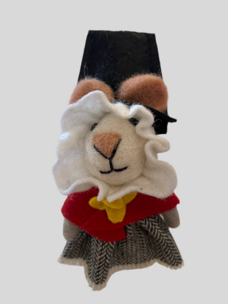 Welsh lady felt mouse