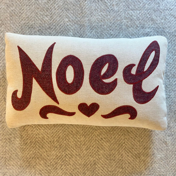 Noel cushion